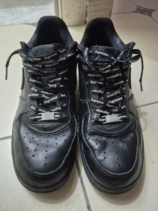 Nike air force 1 supreme