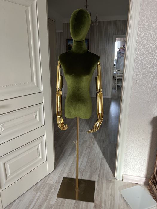 Продам новый манекен