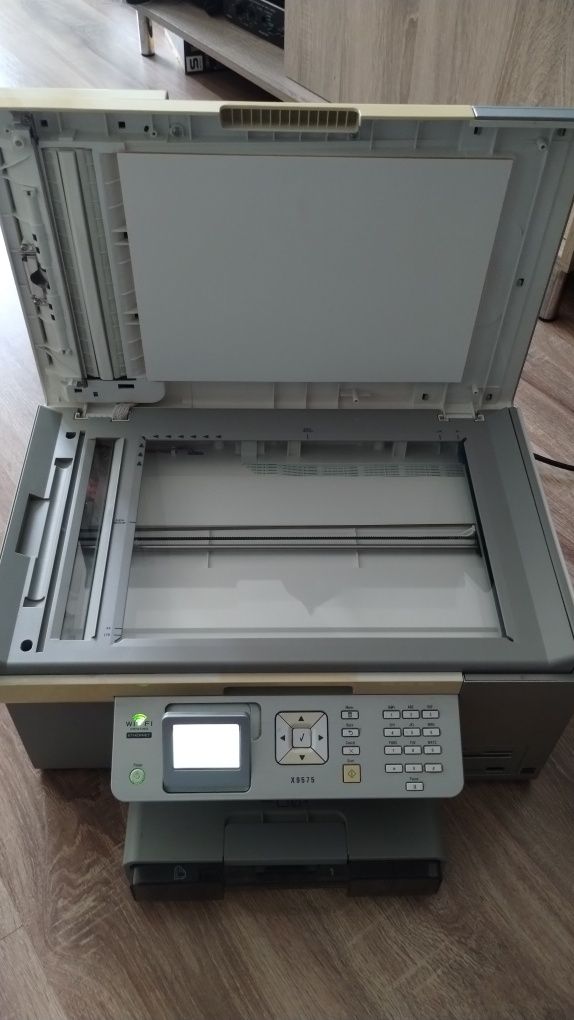 Imprimantă multifuncțională Lexmark X9575