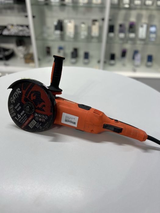 Болгарка Спецо БШУ-1800