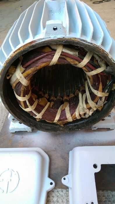 Generator PMG Modificat din Motor electric trifazat 18.5kw/ 380v/220v.