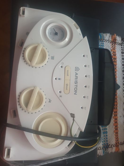 Panou  electronic centrală fara condesare Ariston Bis 2/Matis/Class 24