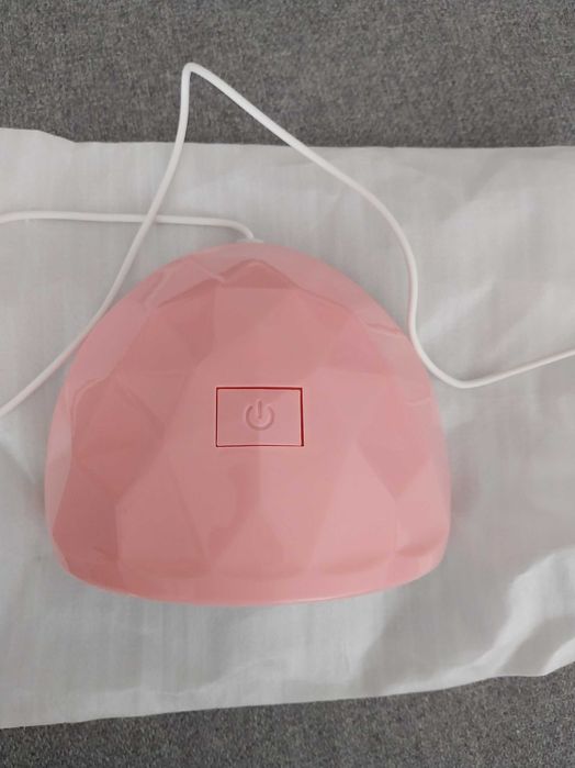 UV лампа за гел лак