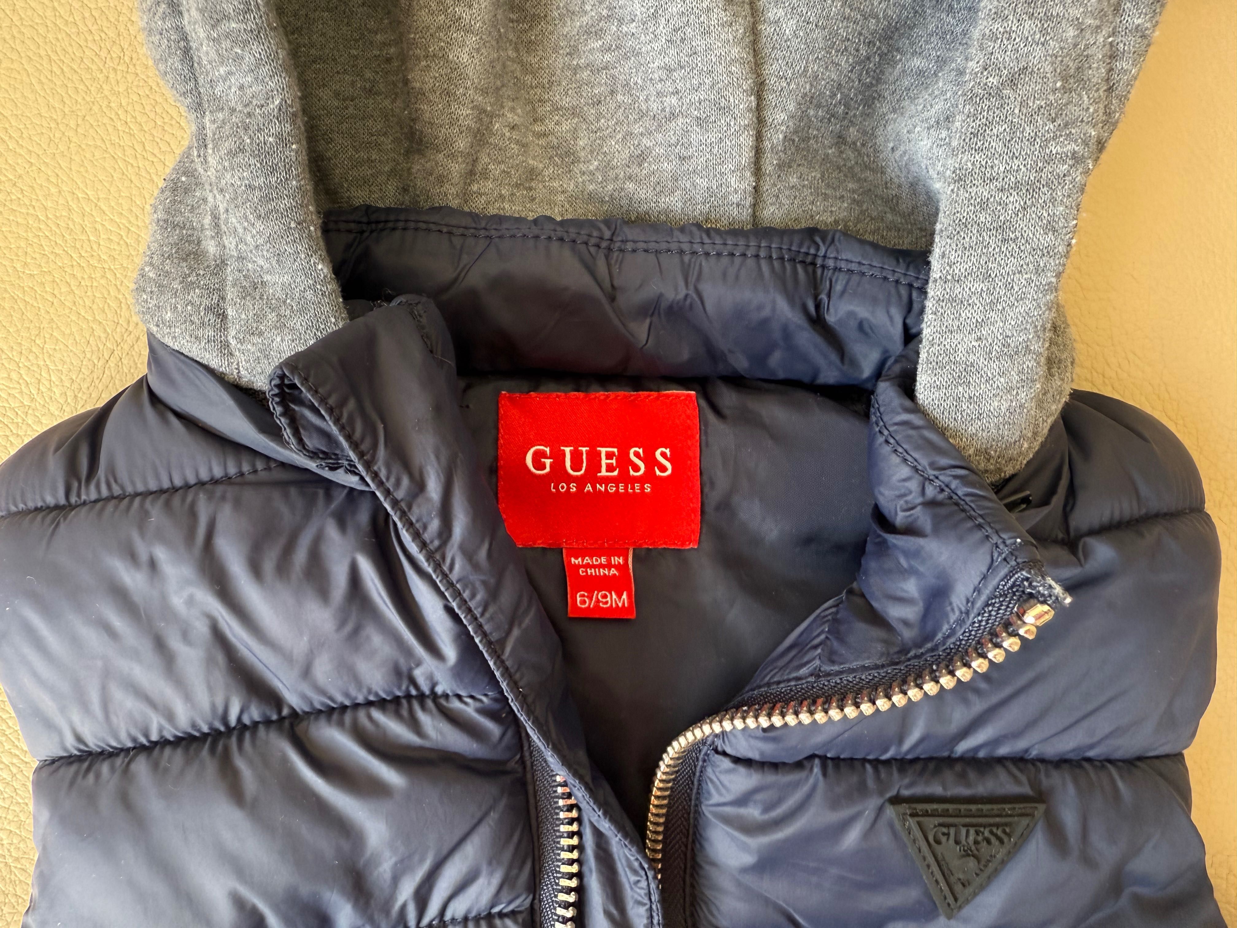 Бебешки дрешки Guess (6-9м)