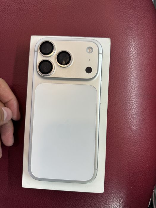 Iphone 17 pro 256 100%