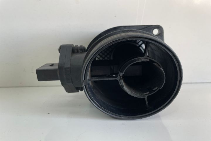 Debitmetru aer  Bosch 0281002461 Skoda Octavia a 2-a generatie seria