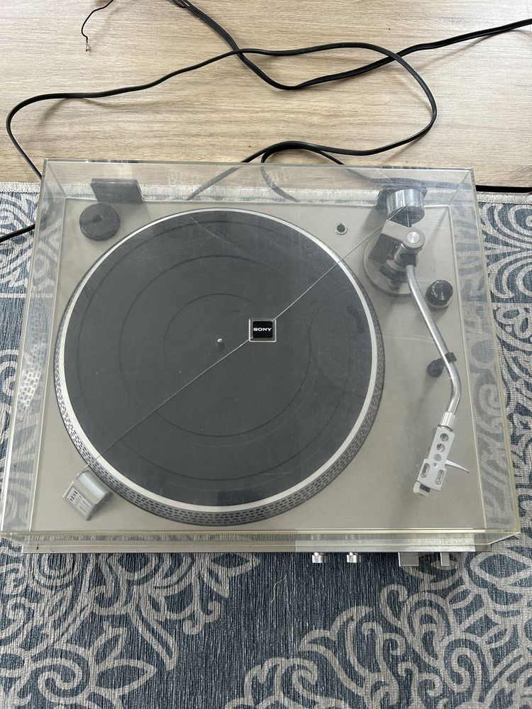 Sony PS 212A pickup direct drive turntable