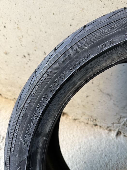 1 брой YOKOHAMA Advan Fleva V701 215/45 R18 RPB XL