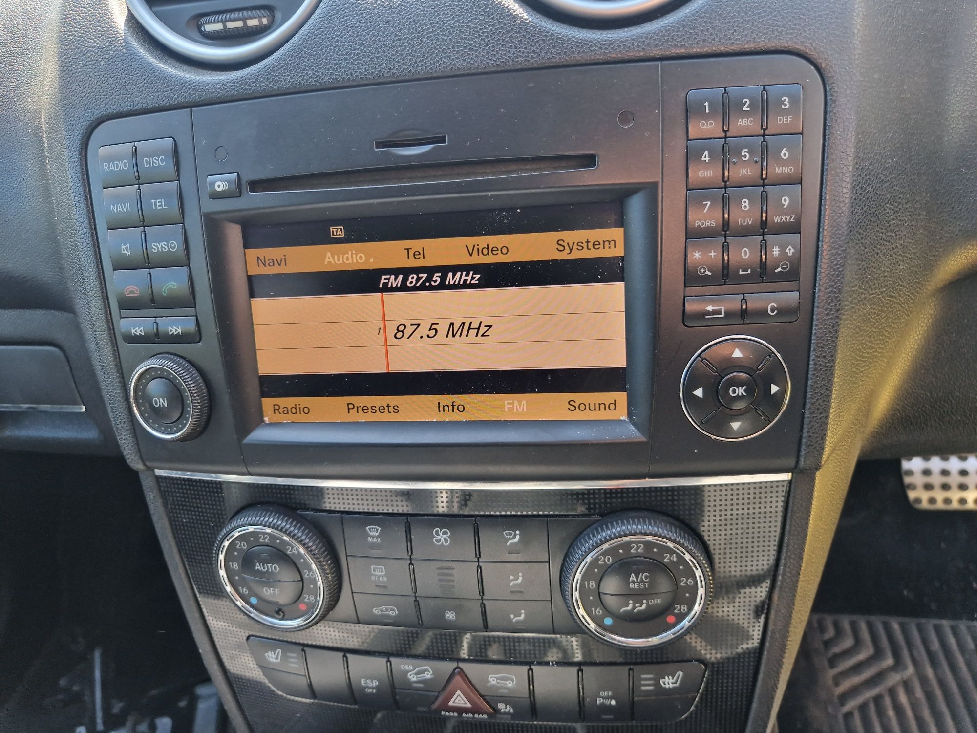 Piese caroserie mecanica motor Mercedes ML W164 Facelift 2011 ML350CDI
