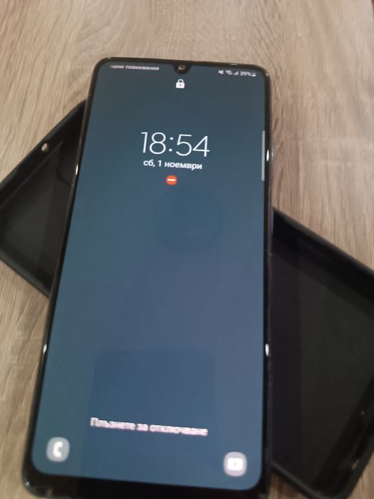 Продавам Samsung A32