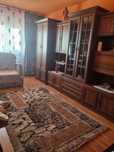 Inchiriez apartament 3 camere