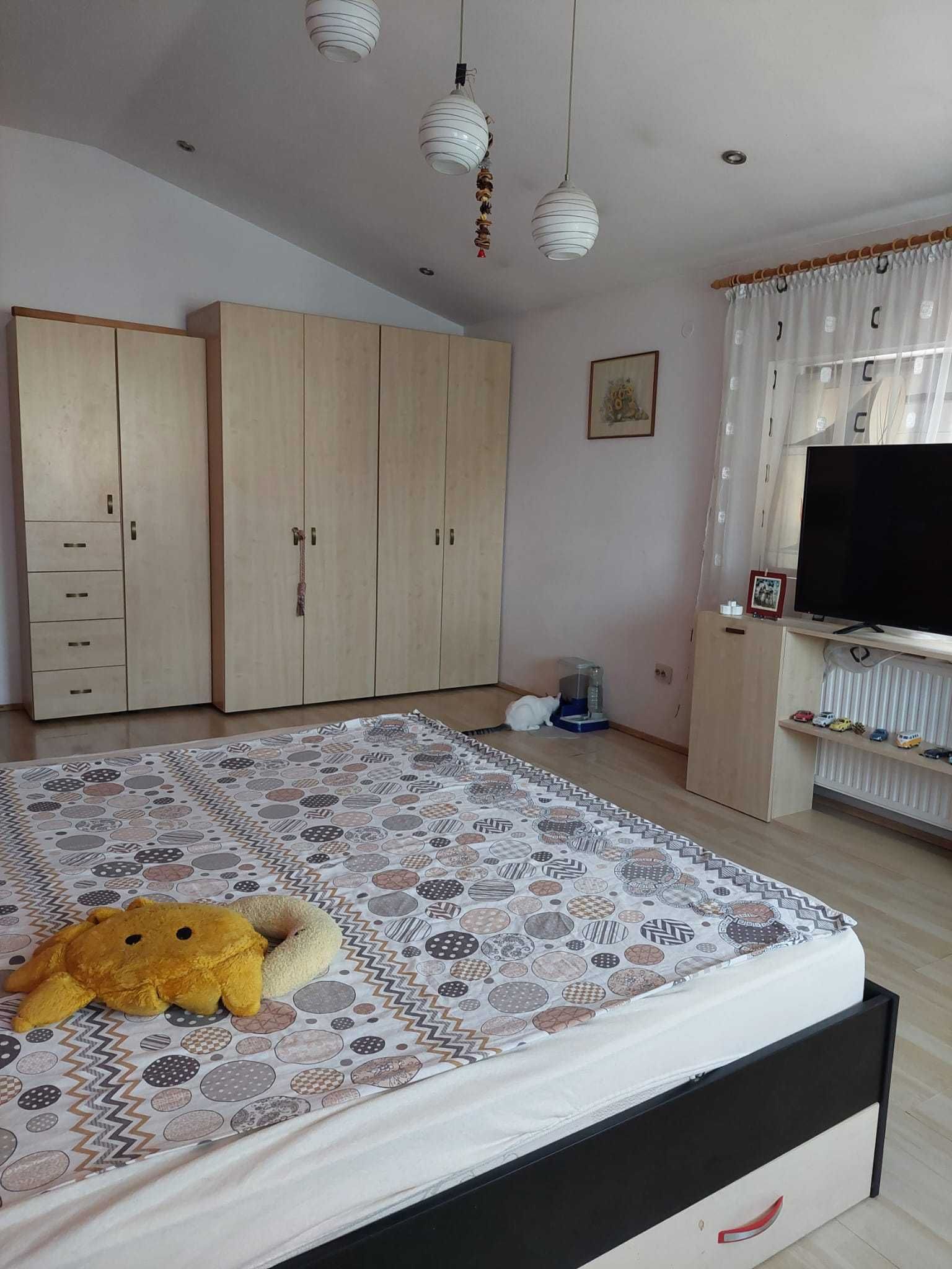 Proprietar vand vila individuala Popesti-Leordeni, centru - Primarie