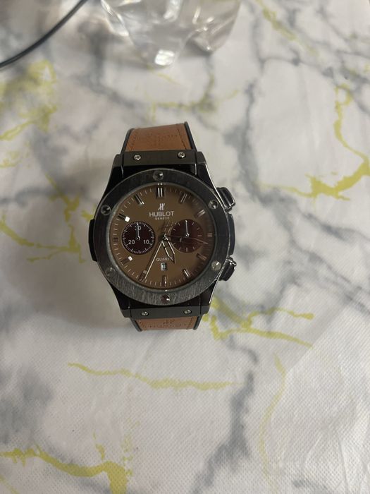 Продам наручные часы(мужские) фирмы Hublot.