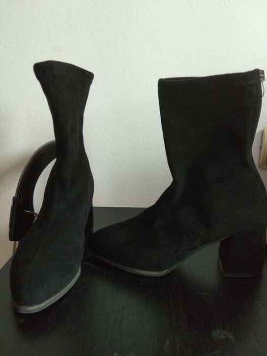 Сапожки замшевые