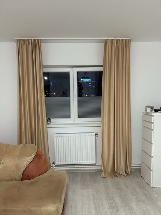 Draperii crem cu rejansa