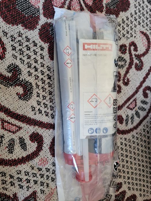 Продам Hilti клей