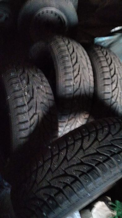 Покрышки шиповонные