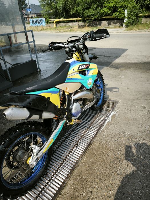Vând husaberg ( ktm Husqvarna 2012