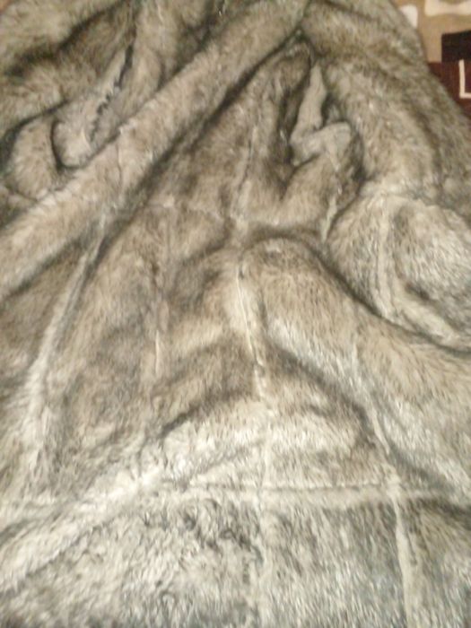 Шуба в отличном состоянии