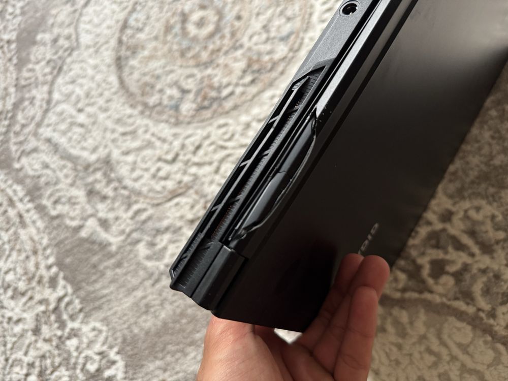 Gigabyte g6 MF.