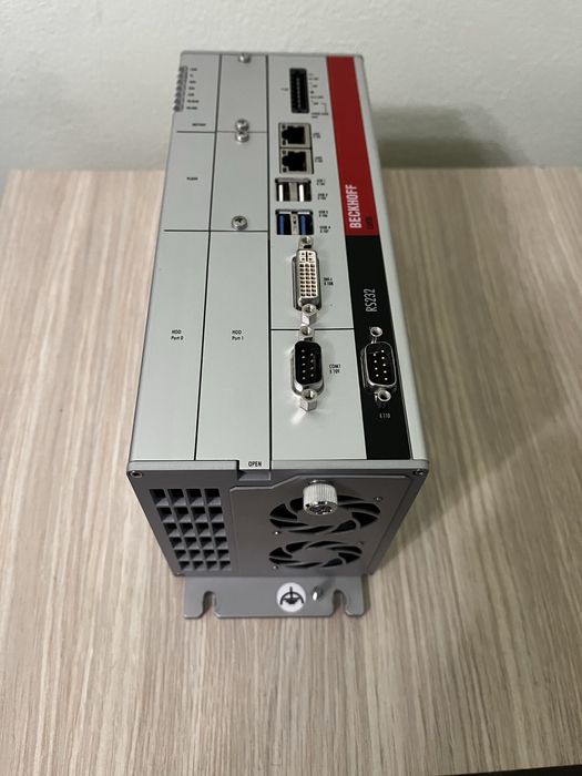 Desktop industrial Beckhoff I5
