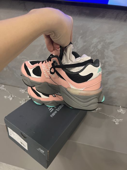 Sneakers New Balance 9060 Originali