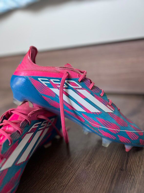 Adidas F50 40 2/3