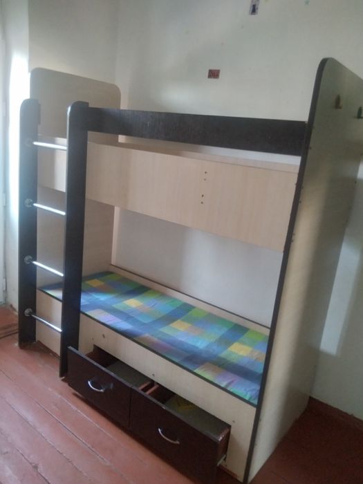 Детская 2-х эт.спальная кровать