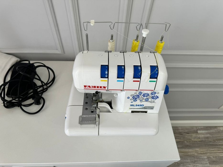 Оверлок FAMILY ML545D