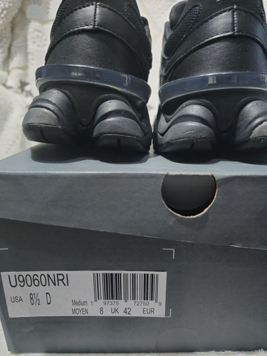 New Balance 9060 - 100% originali Triple Black