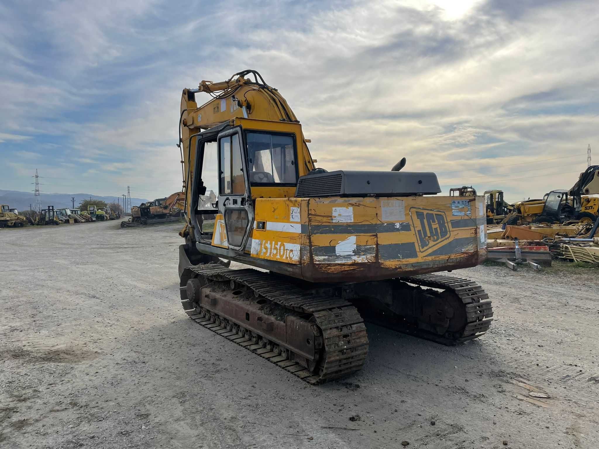 Excavator JCB 150 LC dezmembrez