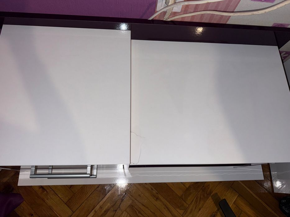 Телевизионен шкаф