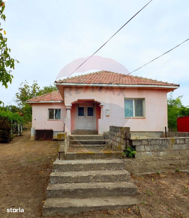 Casă / Vilă cu 3 camere de vânzare