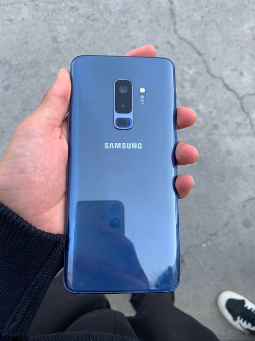 С9+ сломан экран но остальное в идеальное состояние на запчасти торг