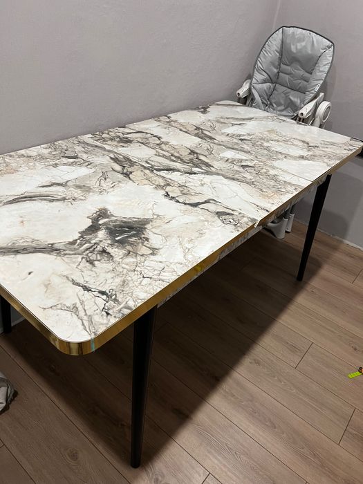 Стол раздвижной под мрамор
