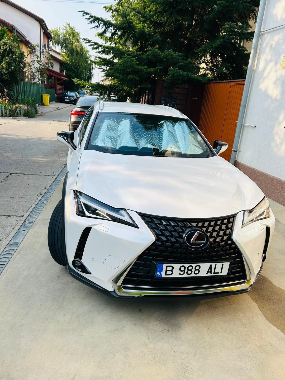 Vand Lexus UX250H