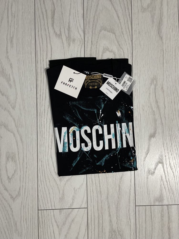 Tricou Moschino Calitate Premium