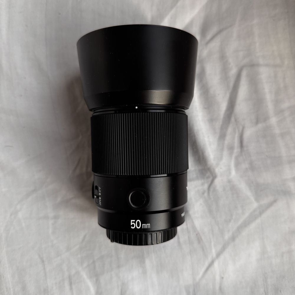 Объектив YongNuo YN 50mm F1.8 S DF DSM на Sony E