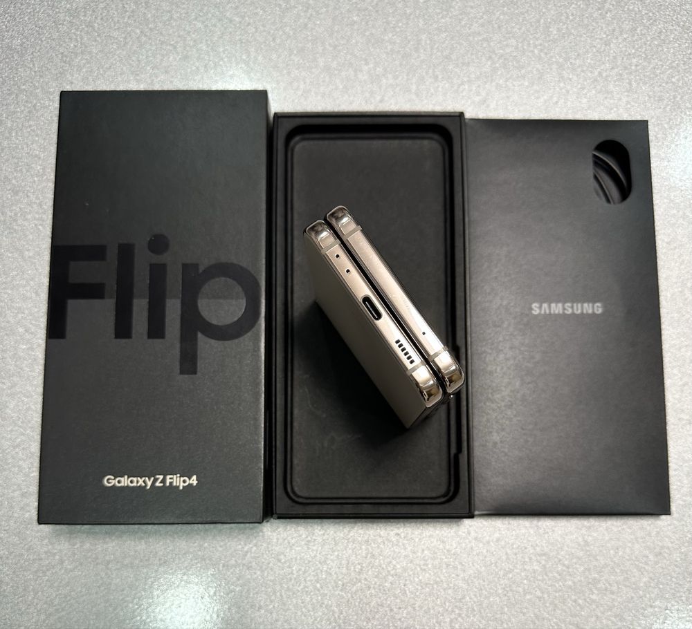 Galaxy Z flip 4 (5G) 256 full box 2023 imeika bo’lgan e-sim o’qidi
