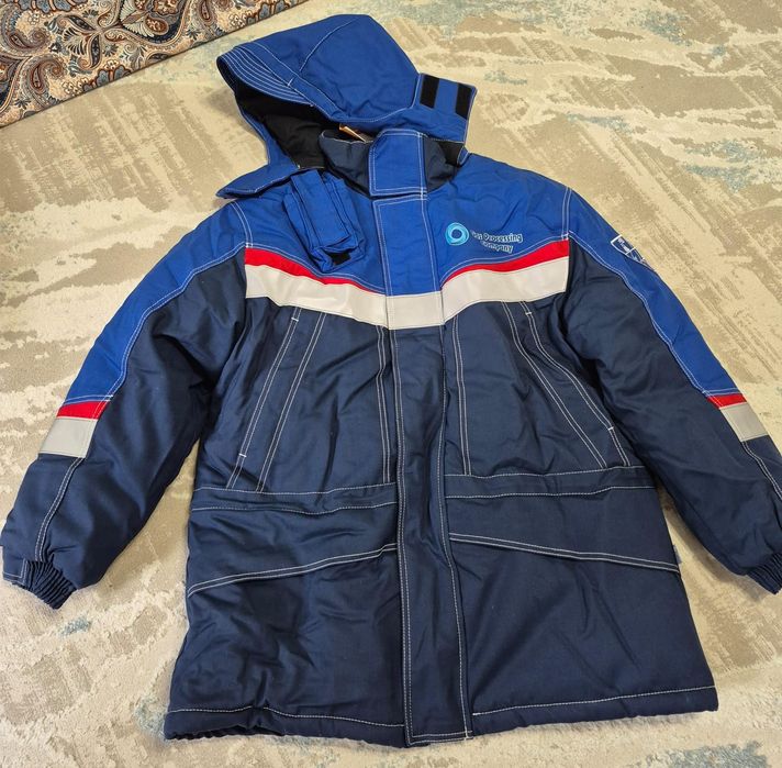 Продам спец одежду