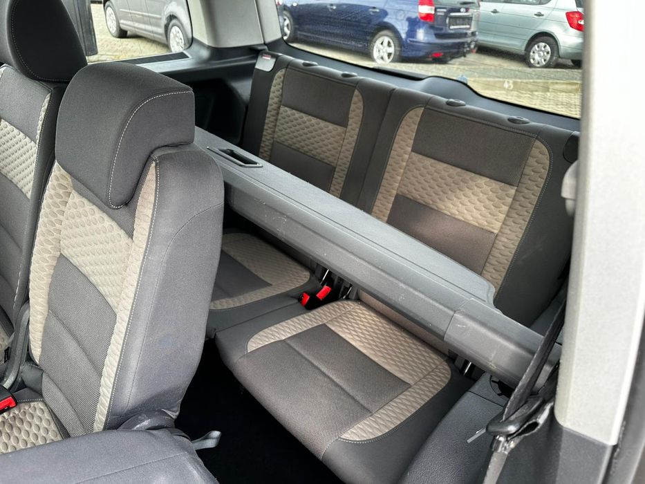 2010 Vw Touran Cross 7 Locuri - 2.0 TDI 140CP - Pilot / Senzori / Navi