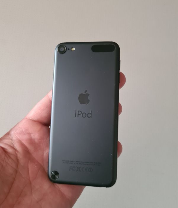iPod Touch 5 Apple A1421 32gb