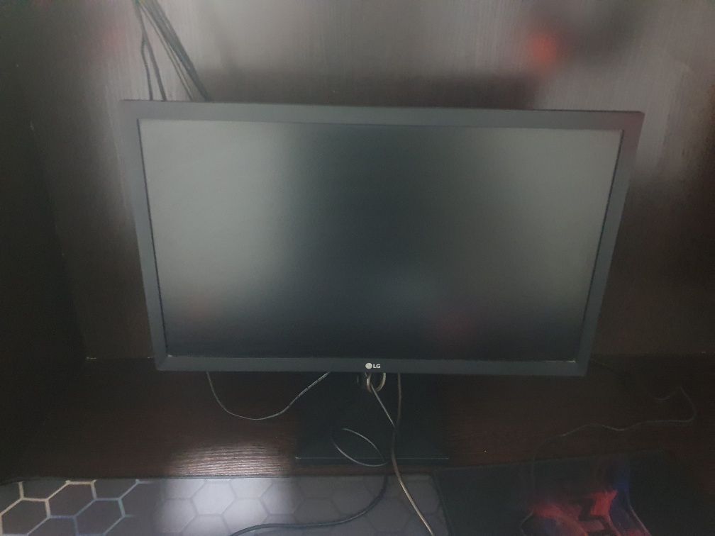 Ekran LG 22 60gers