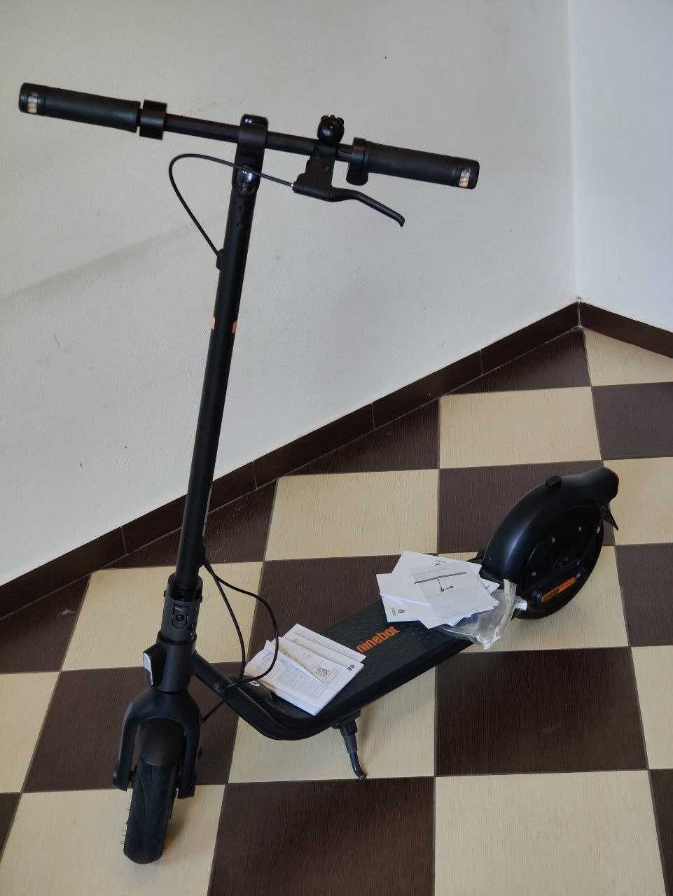Електрическа тротинетка  / скутер Segway Ninebot F2 e