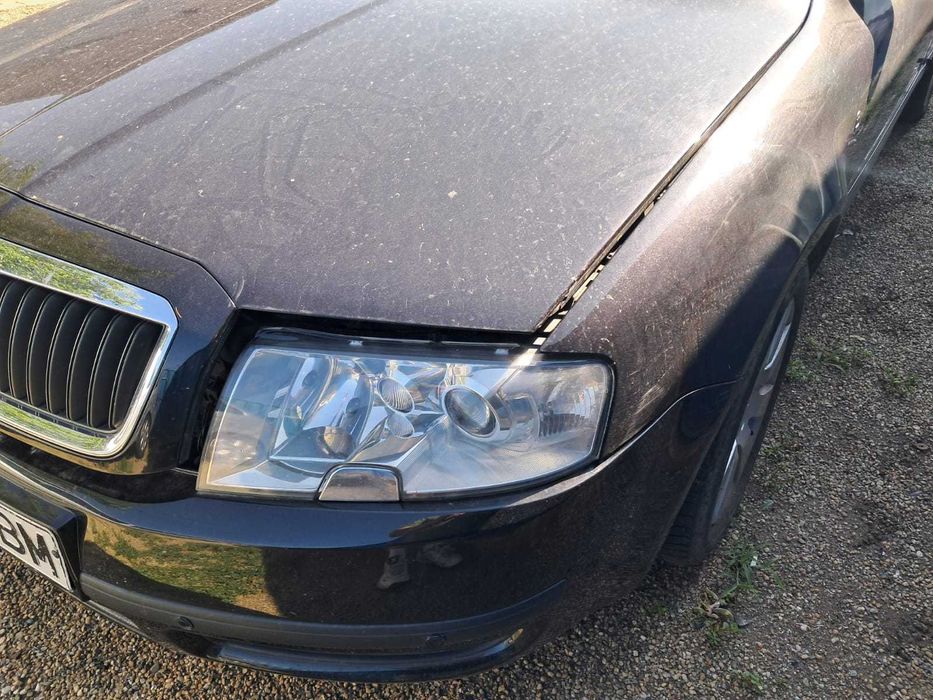 Skoda Superb, parbriz, far stanga, din dezmembrari auto