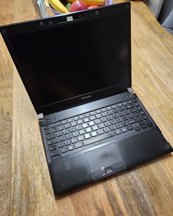 Лаптоп Toshiba Portege R930