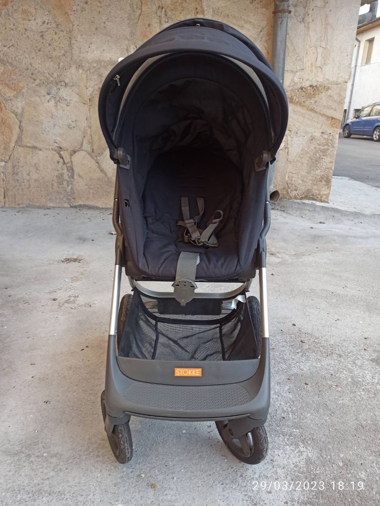 Бебешка количка STOKKE