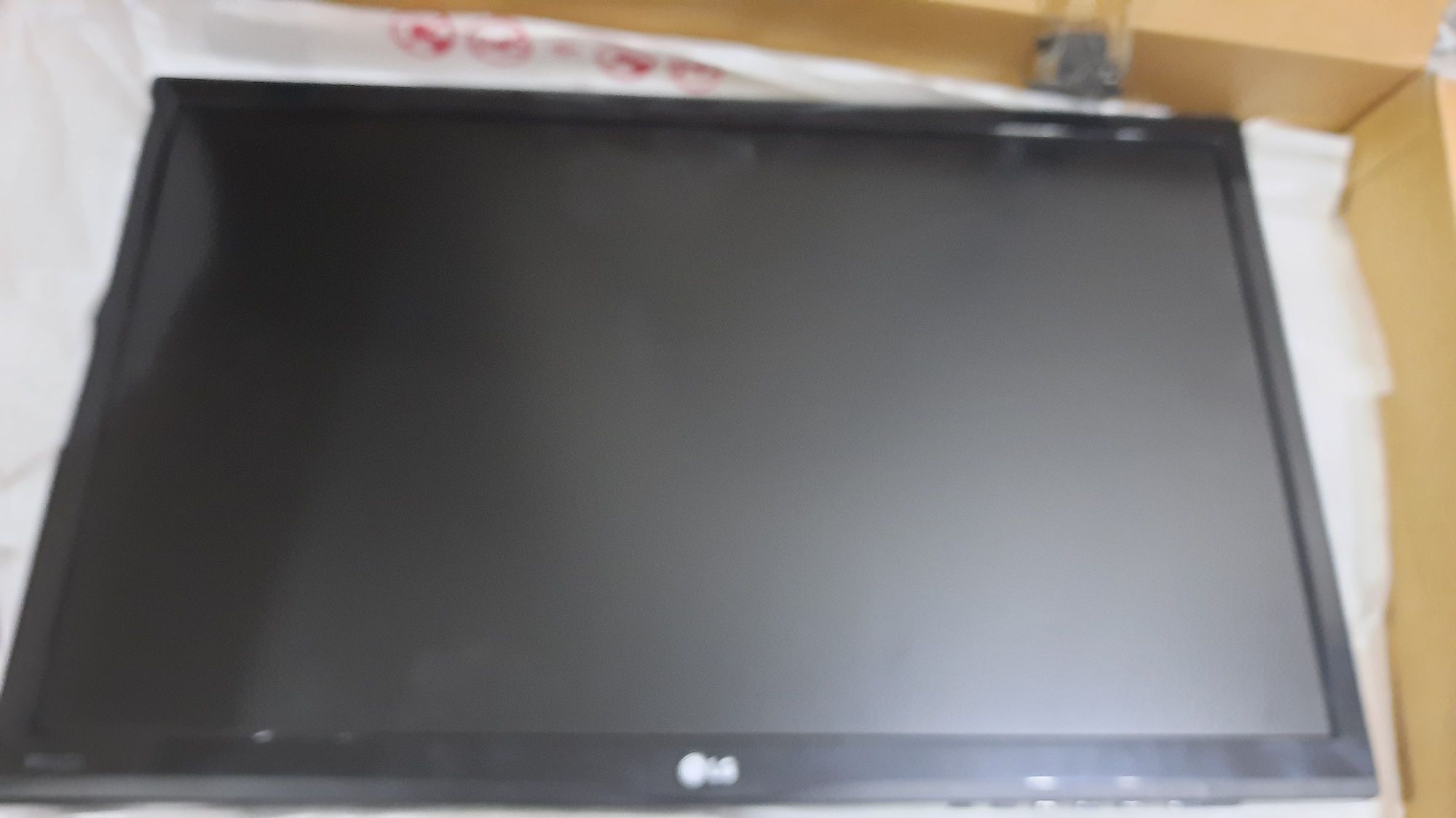 Новое monitor LG ips 24 дюм