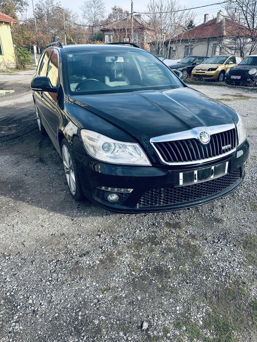 Продавам на части Шкода Октавия