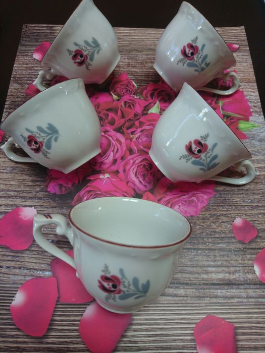 порцеланов сервиз за кафе